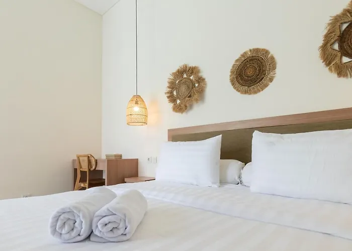 La Bumbak Hotel *