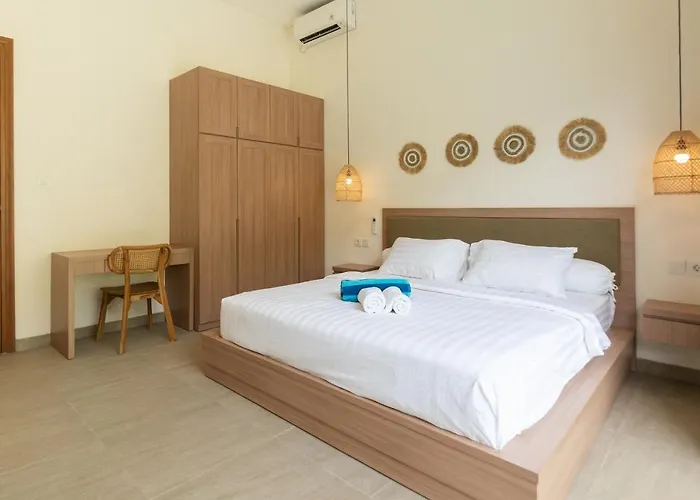La Bumbak Hotel *