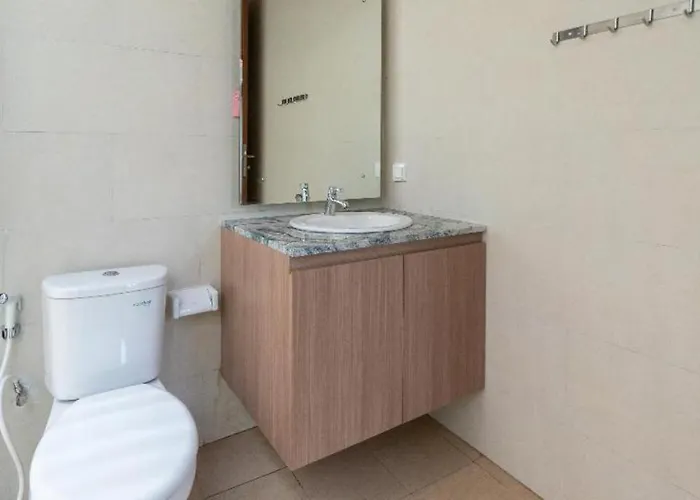 La Bumbak Hotel